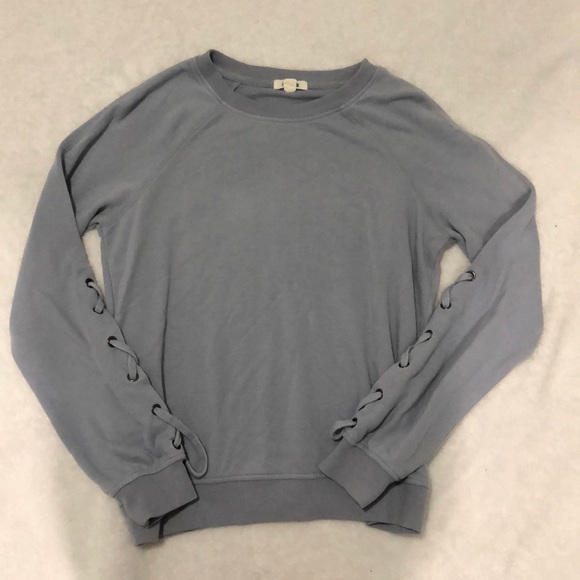 Garage crew neck